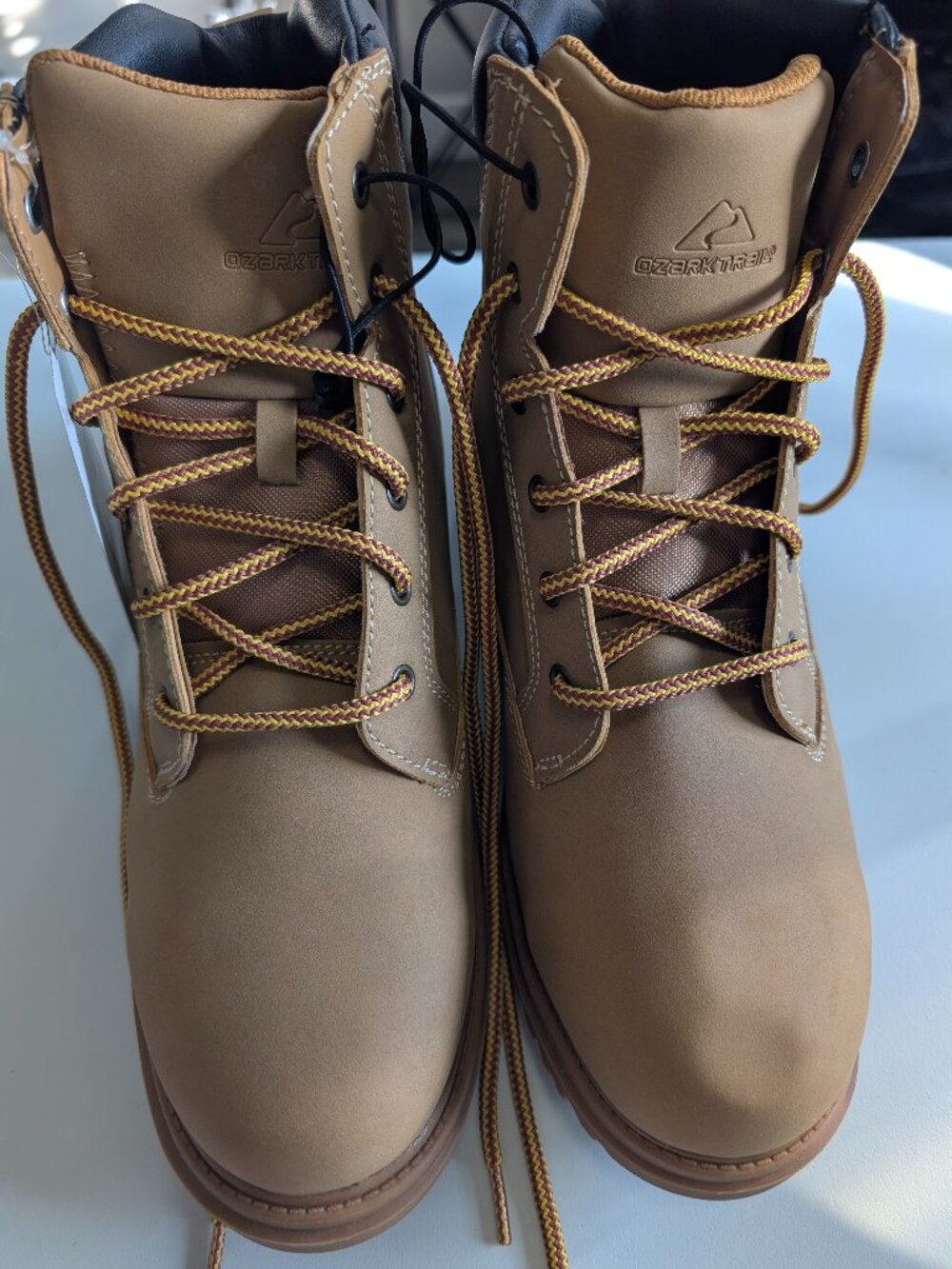 Ozark Trail Men’s Size 11 Brown Outdoor Hiking Work Boots New